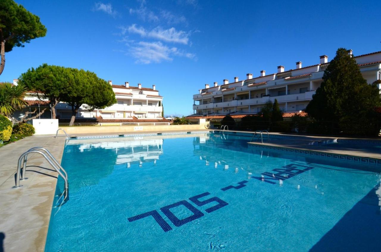 Gran Sol - Apartamentos L' Escala Luaran gambar
