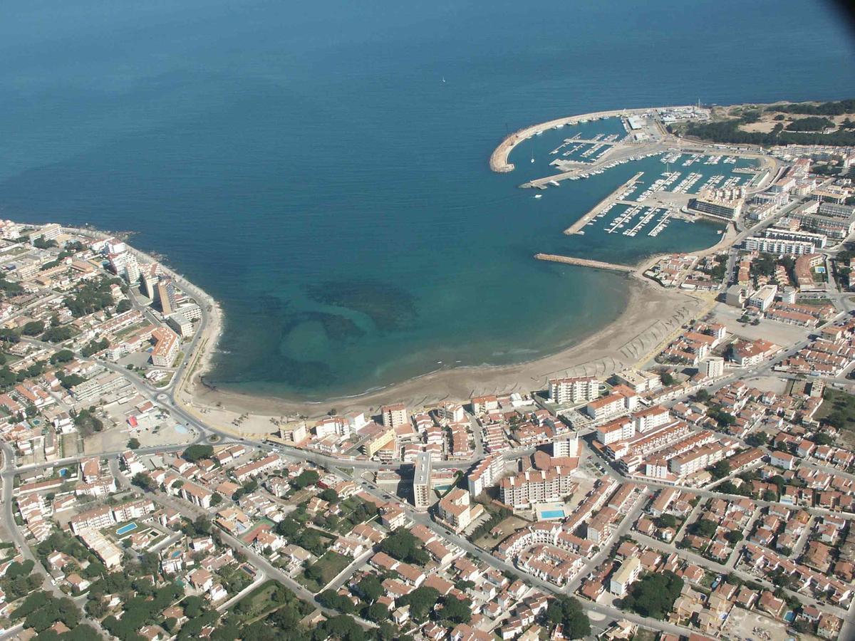 Gran Sol - Apartamentos L' Escala Luaran gambar